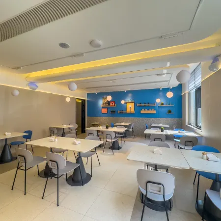 Home Inn Neo - Linyi Yihe Road Convention & Exhibition Center Branch