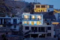 Zhoushan dongfushan aiqinhai Hotel