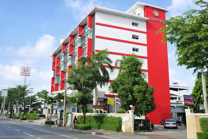 Thamrongin Hotel