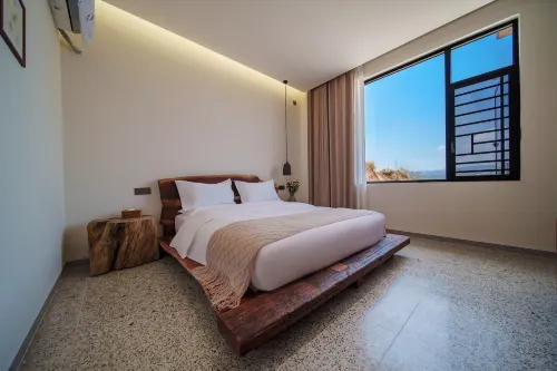 Jianshui Zuoyunju Homestay - Mountain View