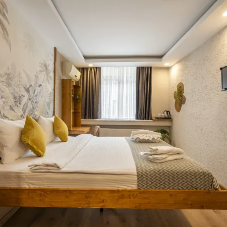 Sayeban Gold Hotel Отели рядом с достопримечательностью «Парк Гюлхане»