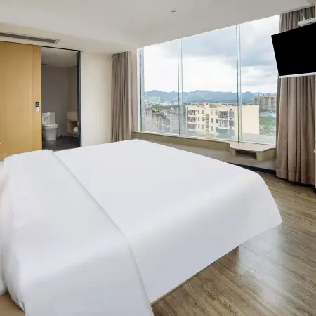 CCINN Hotel (Chongzuo Ningming store)