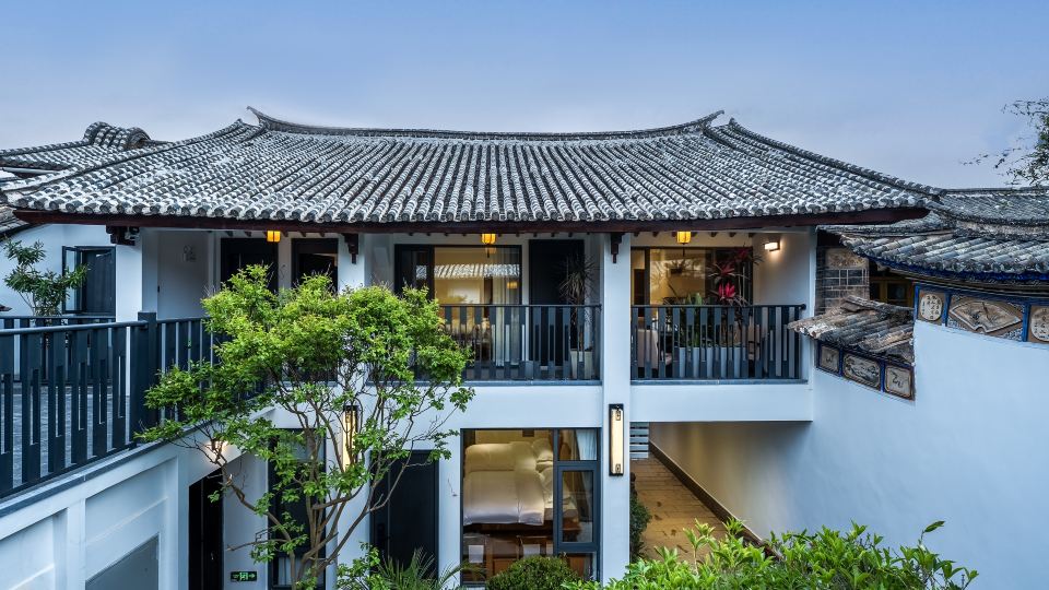 Weishan Qichi Oriental Holiday Courtyard