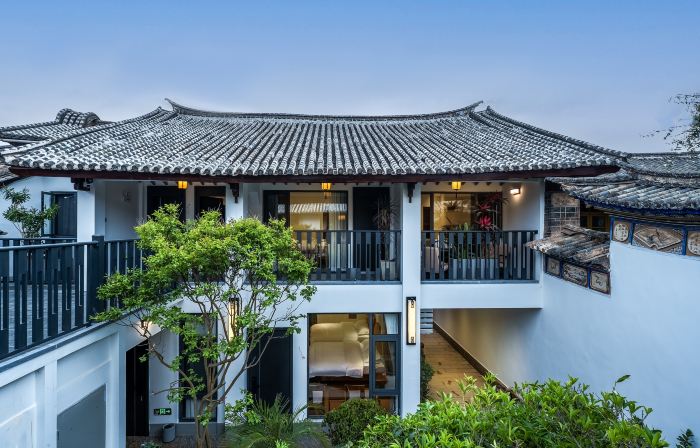 Weishan Qichi Oriental Holiday Courtyard
