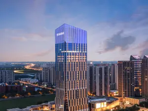 Atour Hotel in Fengmao Li, Kuncheng Lake, Changshu Southeast Development Zone.