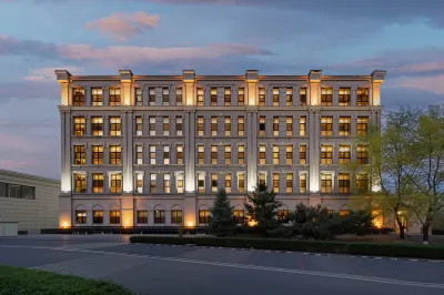 Zhangjiakou International Hotel (Building B ) Hotel di 