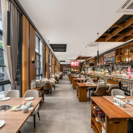 Huayi Select Hotel