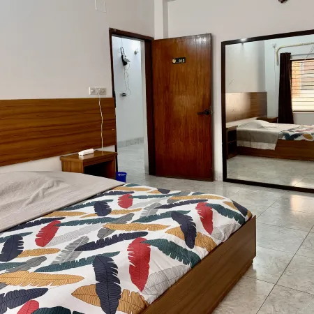 Chinese Hotel-Mango Tree