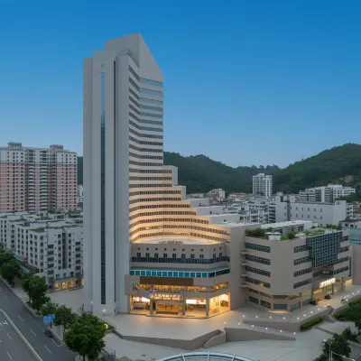NOBLE BADGE HOTEL Hotels near Huicheng