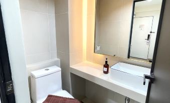 RESET at DMK Hotel