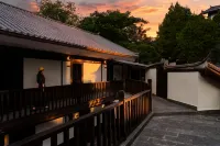 麗江天幕雪山|360度空中露台·日照金山·觀景美宿 - 4 星級