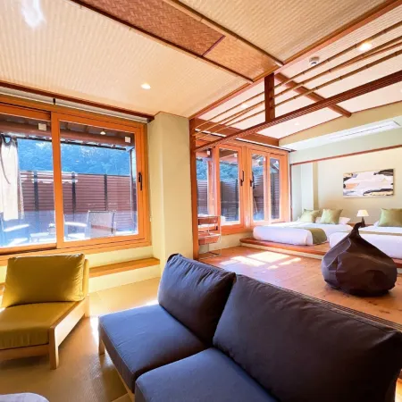 Owl Resort Arifuku Onsen