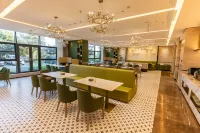 Fuhuang Peninsula Holiday Inn - breakfast