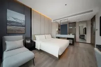 Fuzhou Minhou University Town Gaoxin Avenue Atour Hotel - موقف سيارات