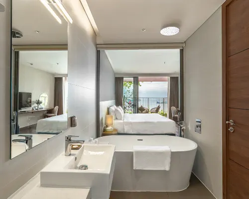 Vela Cat Ba Beach Resort, Flamingo Sea & Sand Residence Hotels near Cat Ba Beach