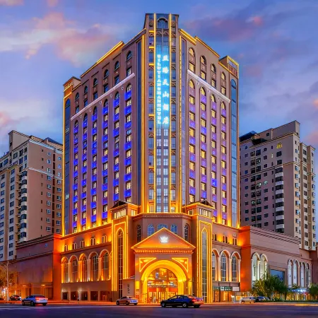 SI LU TIAN SHAN HOTEL