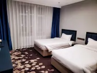 Home Inn UP Huayi Collection Hotel (Suifenhe High-Speed Railway Station) Hotels in Suifenhe