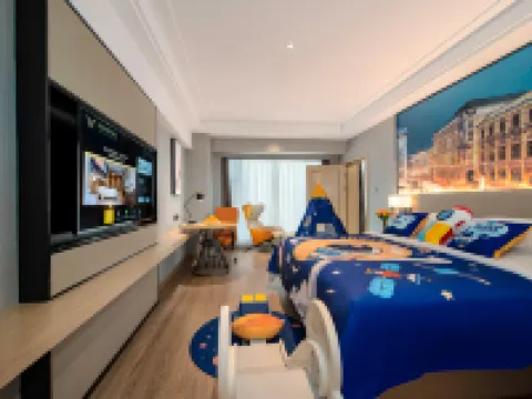 Vienna International Hotel (Guiping Xishan Scenic Area Beijiangwan Branch) Hotels in Guiping