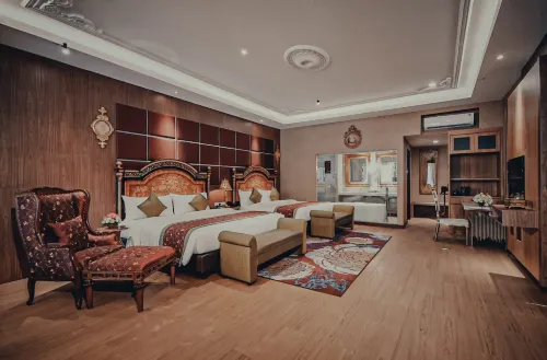 Ramada Suites by Wyndham Solo Hotels in Colomadu