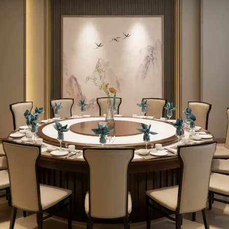 Chuyue Hejin Hotel
