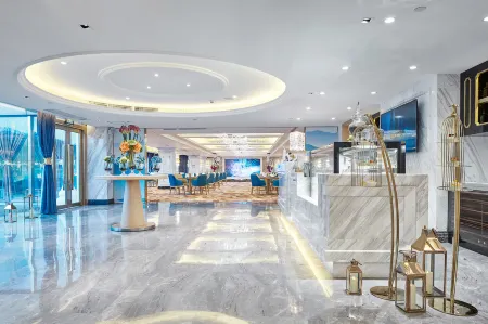 Baihua Resort Hotel Отели рядом с достопримечательностью «Huashang College of Guangdong University of Business Studies»