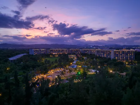 Shangri-La Sanya Отели рядом с достопримечательностью «Lover's Bridge»
