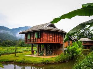 Lhongkhao Samoeng by Chi Villa