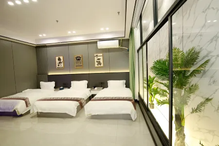 Zowie Intelligent Esports Hotel