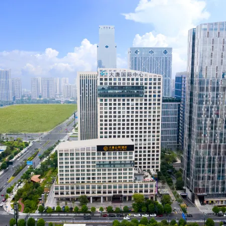 Nanning Datang Congyue Hotel (Wuxiang New Area Sports Center)