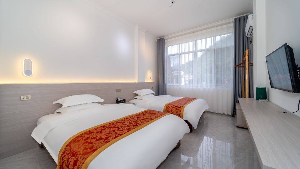 Yangshuo Yunlai Hotel