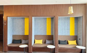 Homeinn Plus Hotel (Zaozhuang Xuecheng High-Speed Railway Station)