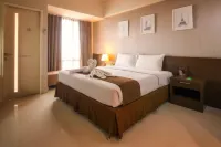 The Square Surabaya Hotel Hotels in Wonocolo