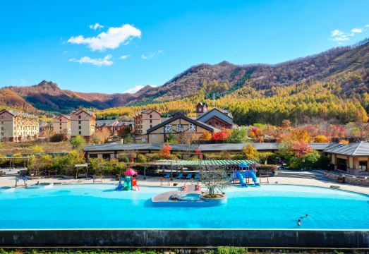 화시무 호텔 수영장