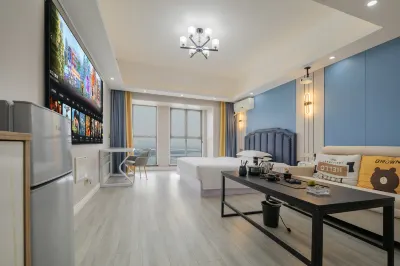 Yueji Hotel (Wuhan Sports Center Subway Station Jingkai Wanda Branch) Hoteller i Caidian District