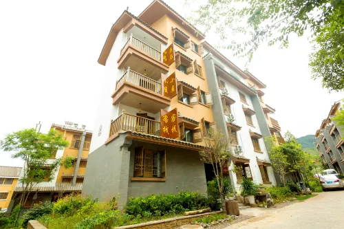 Fuxian Lake Mama Cabin Inn (Star Night Market) - 2성급