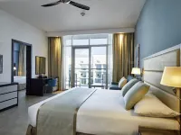 Riu Dubai Beach Resort - All Inclusive Hôtels à proximité de : Quai des abras de Bur Dubai