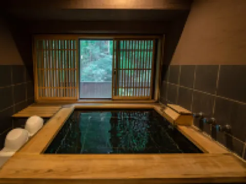 坂聖・日光 日光のホテル