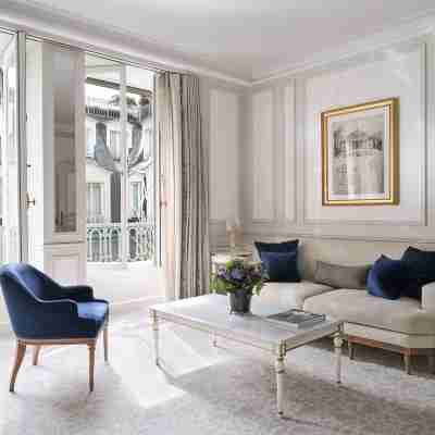 Le Meurice Rooms