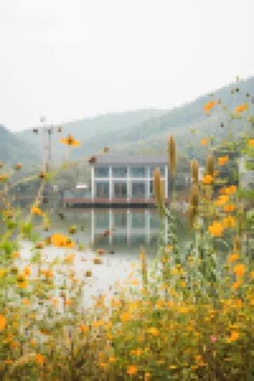 Qingfeng Jiujiantang Holiday Homestay