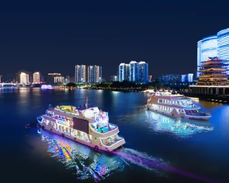 Golden Holiday Hotel (Nanning Chaoyang Plaza Railway Station) Hotels in Nanning