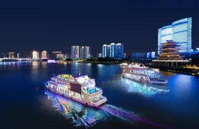Golden Holiday Hotel (Nanning Chaoyang Plaza Railway Station) Hotels in Xingning District