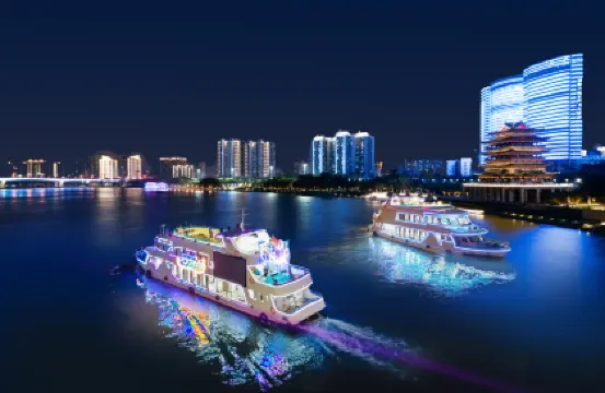 Golden Holiday Hotel (Nanning Chaoyang Plaza Railway Station)