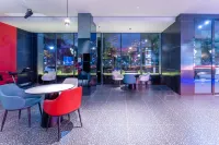 Ibis Hotel (Quzhou Railway Station Sanqu Road)