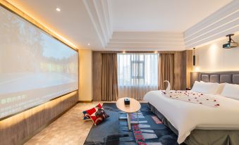 Changsha Weiju Jinye Shennong Grand Hotel (Wu Yi Square Railway Station)
