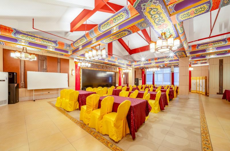 A thousand purple and red roof garden hotel (Guilin Liangjiang Sihu Scenic Area) photo 5