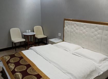 Linshui Huangcheng Hotel