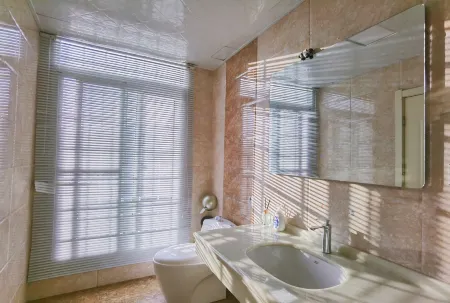 Your free-life homestay in Guiyang Отели рядом с достопримечательностью «Guizhou Aviation Vocational and Technical College»