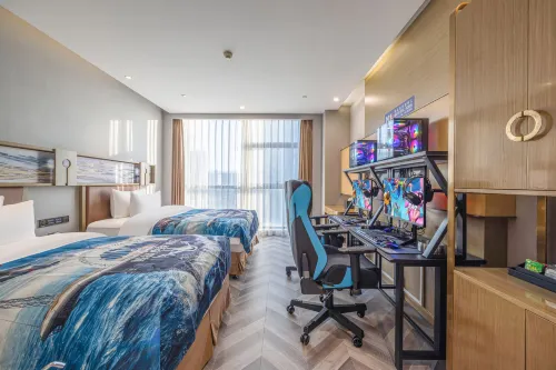 Whale Wars E-sports Hotel (Yuyao Railway Station) - Esports