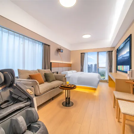 Yulanting Hotel (Zhengzhou East High-speed Railway Station Yulin Square)