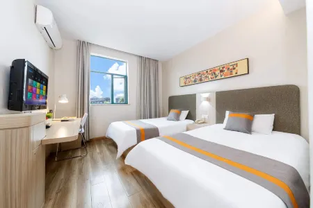 Yixuan Hotel (Ningbo Lishe Airport Shiqi Subway Station)